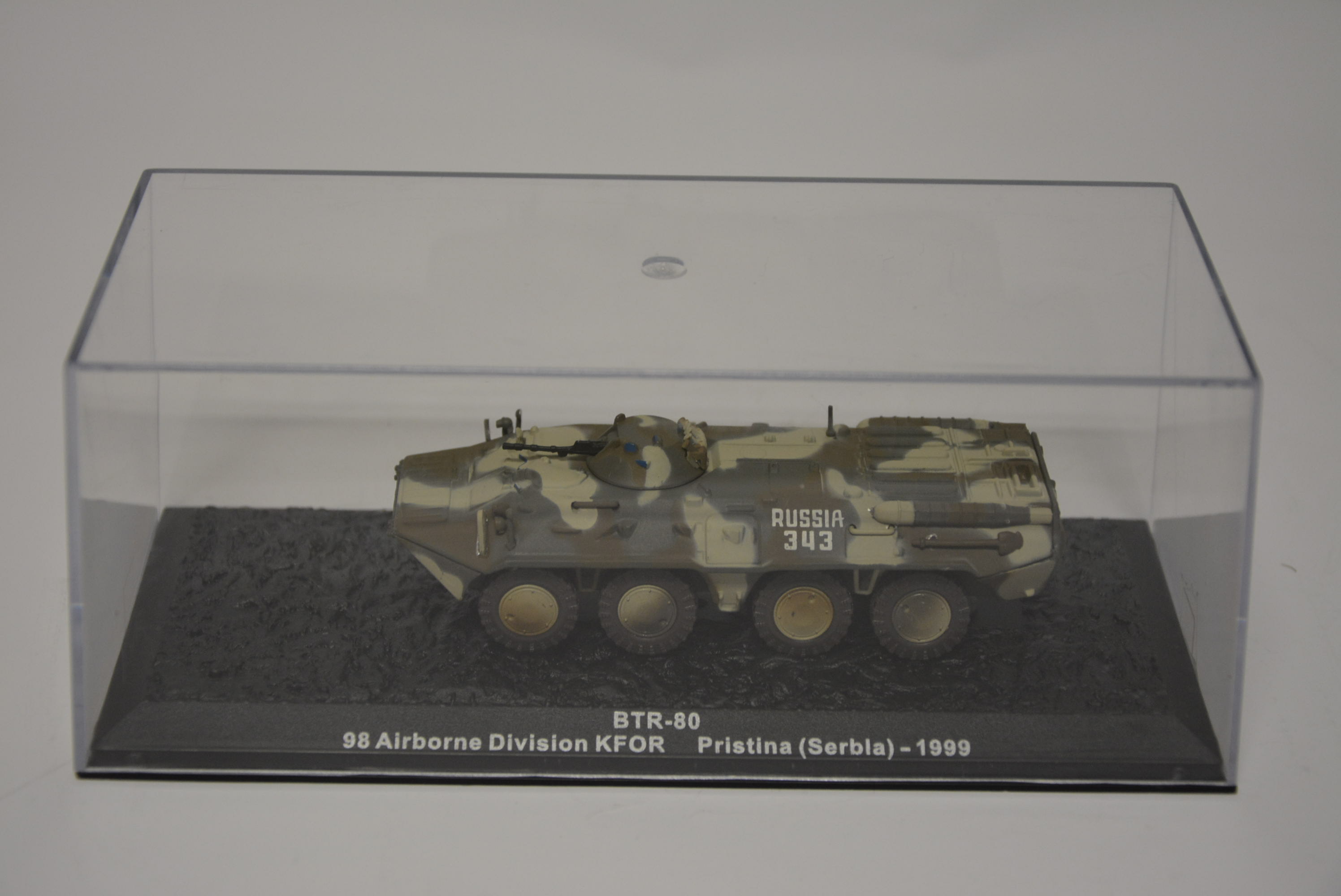 1/72 BTR 80 98 AIRBORNE DIVISION KFOR PRISTINA SERBIA 1999 